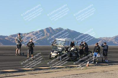 media/Oct-30-2025-Racers Edge (Thu) [[dabbdaf680]]/1-Around the Pits- Track Walk/